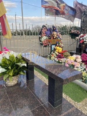 Лавочка ритуальная — ritualum.ru