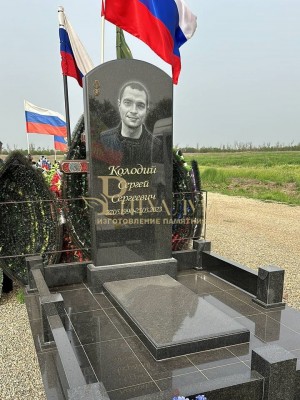 Памятник военному №005 — ritualum.ru Памятник военному №005 — ritualum.ru